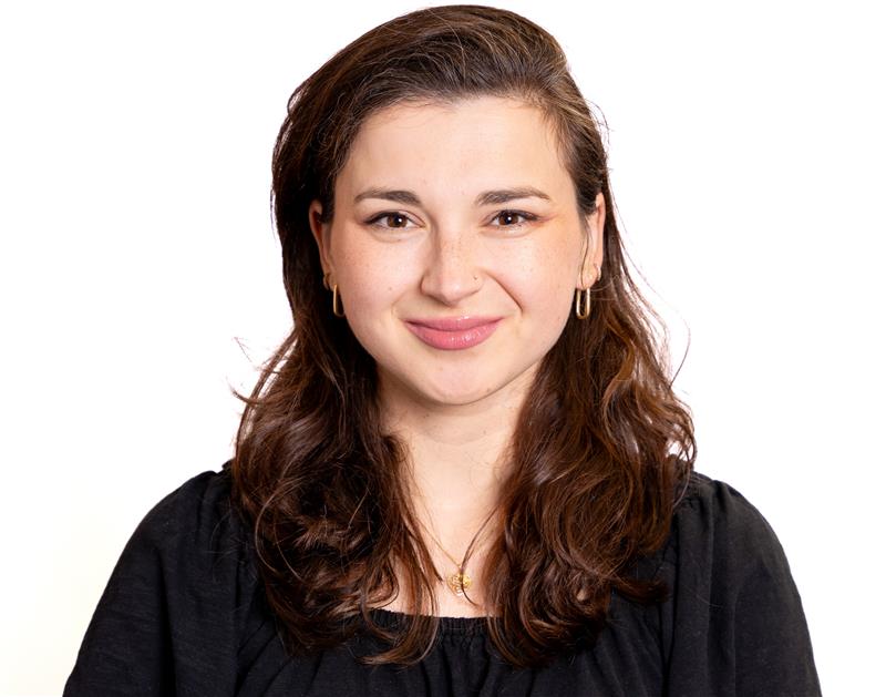 Elisa Borah Headshot